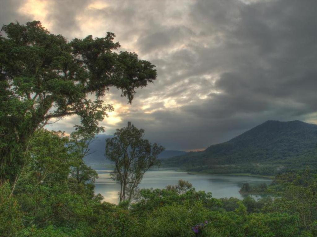Hotel Bukit Kembar Ecotourism Gitgit Exteriér fotografie